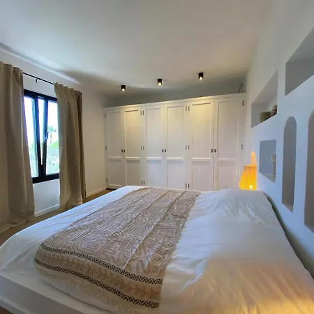 Modern In Lajares With Private Pool Willa La Oliva