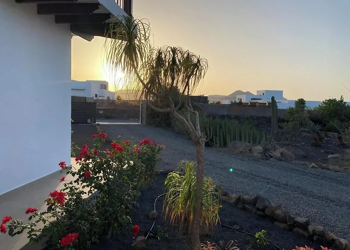 Villa Modern In Lajares With Private Pool La Oliva